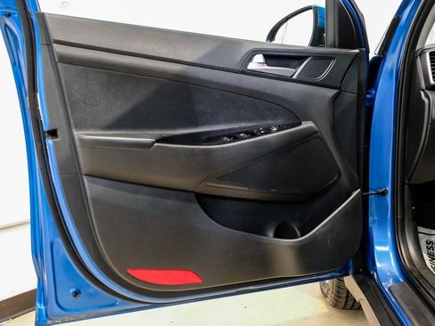 Used 2019 Hyundai Tucson SE image 45