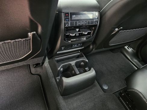 New 2026 Jeep Grand Cherokee L Limited RWD image 13