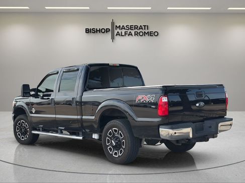 Used 2016 Ford F250 XLT w/ XLT Value Package AWD/4WD image 5