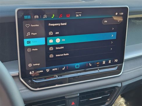 New 2026 Volkswagen Tiguan SE image 11