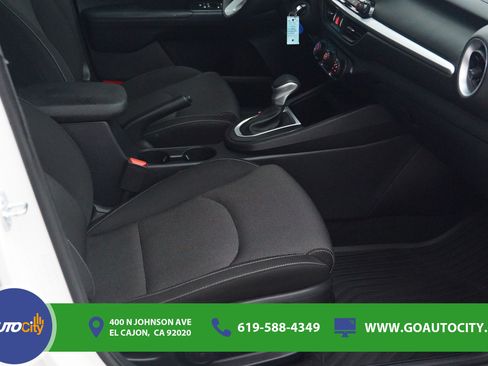 Used 2024 Kia Forte LX FWD image 8