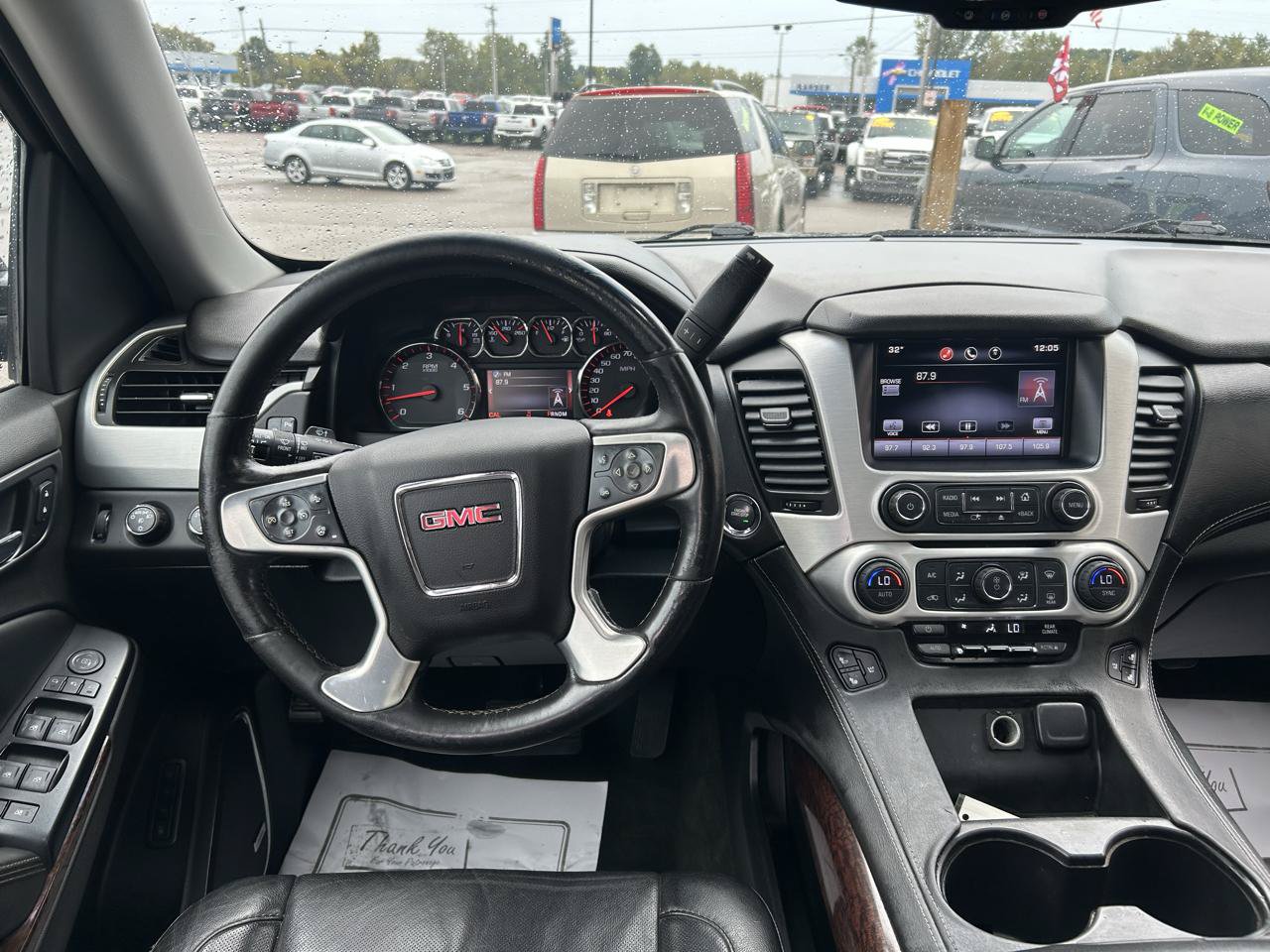 Used 2015 GMC Yukon SLT w/ Open Road Package AWD/4WD image 31