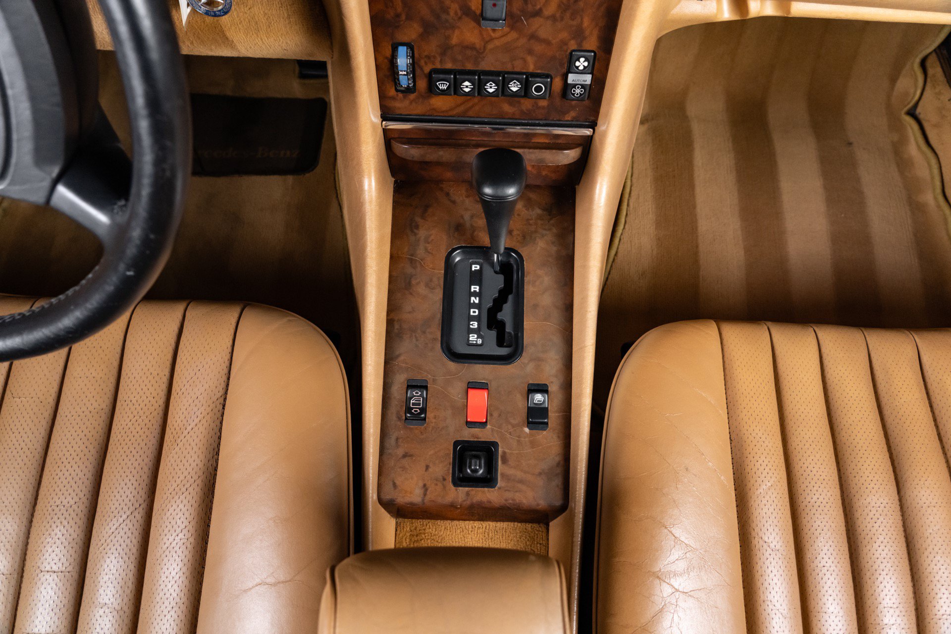 Used 1987 Mercedes-Benz 560 SL image 35