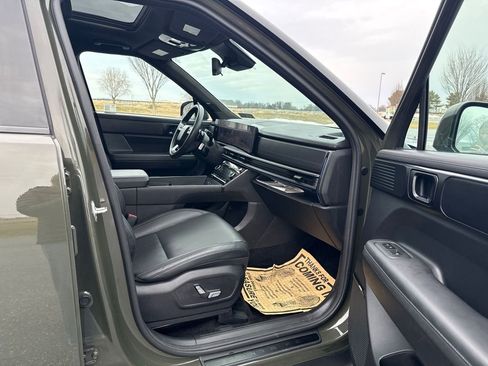 Used 2024 Hyundai Santa Fe Calligraphy image 20