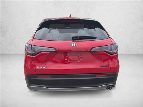 Used 2025 Honda HR-V Sport image 6