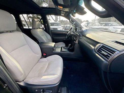 Used 2023 Lexus GX 460 w/ Black Line Special Edition image 30