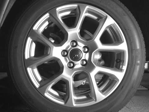 Used 2025 Jeep Compass Limited AWD/4WD image 17