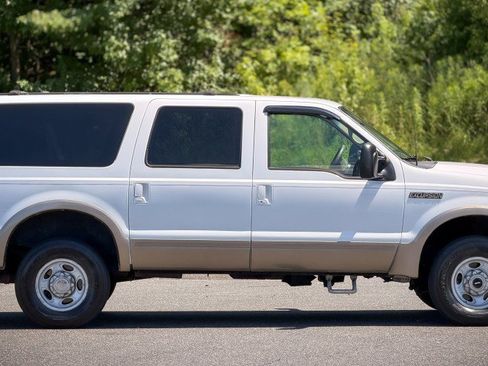 Used 2000 Ford Excursion Limited AWD/4WD image 7
