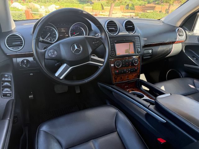 Used 2011 Mercedes-Benz GL 450 4MATIC image 20