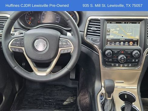 Used 2017 Jeep Grand Cherokee Limited image 29