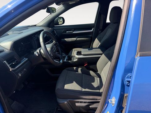 Used 2025 GMC Terrain Elevation AWD/4WD image 11