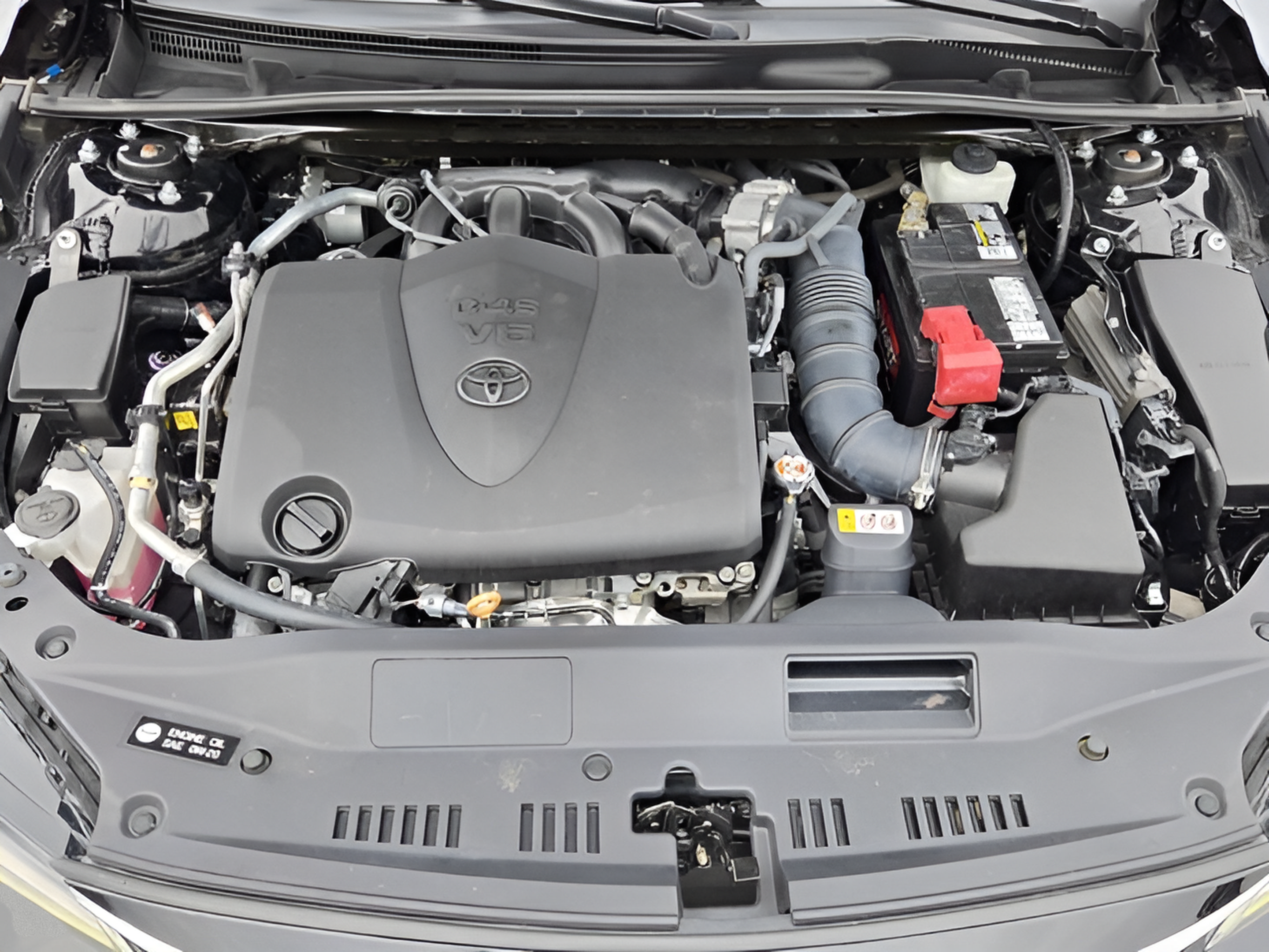 Used 2020 Toyota Avalon Limited FWD image 9