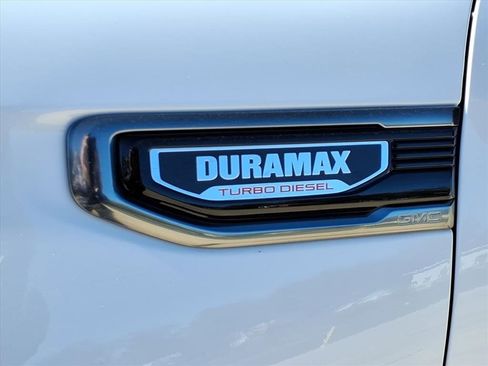 Certified 2025 GMC Sierra 1500 AT4 w/ AT4 Premium Package image 10