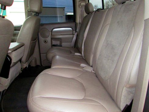 Used 2004 Dodge Ram 3500 Truck SLT w/ Trailer Tow Group image 13