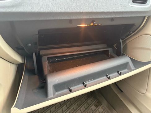 Used 2015 Volvo S60 T5 Premier image 19