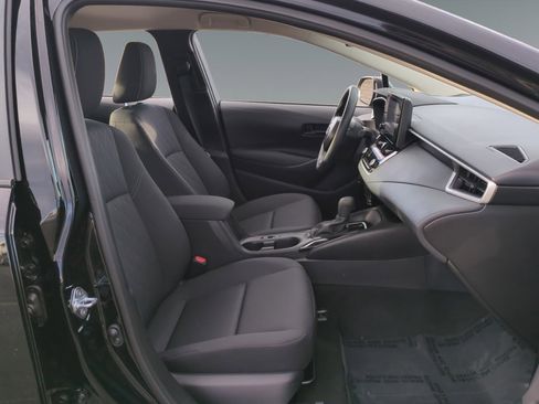 Certified 2025 Toyota Corolla LE image 15