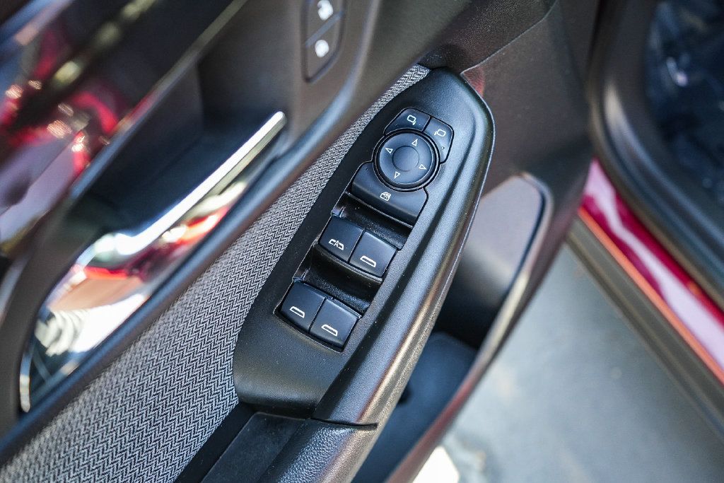 Used 2025 Chevrolet TrailBlazer LT FWD image 19