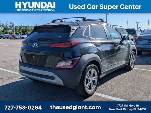 Used 2022 Hyundai Kona SEL w/ Cargo Package image 3
