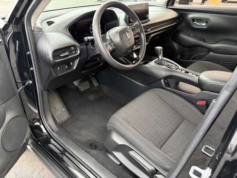 Used 2024 Honda HR-V LX image 14