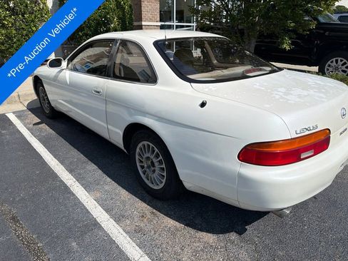 Used 1992 Lexus SC 300 Coupe RWD image 3