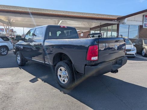 Used 2016 RAM 2500 Tradesman w/ Chrome Appearance Group AWD/4WD image 5