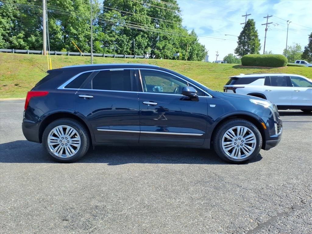 Used 2017 Cadillac XT5 Premium Luxury w/ Driver Assist Package AWD/4WD image 2