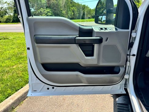 Used 2021 Ford F350 XL w/ Power Equipment Group AWD/4WD image 19