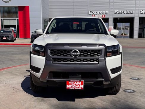 New 2026 Nissan Frontier SV w/ SV Convenience Package image 3
