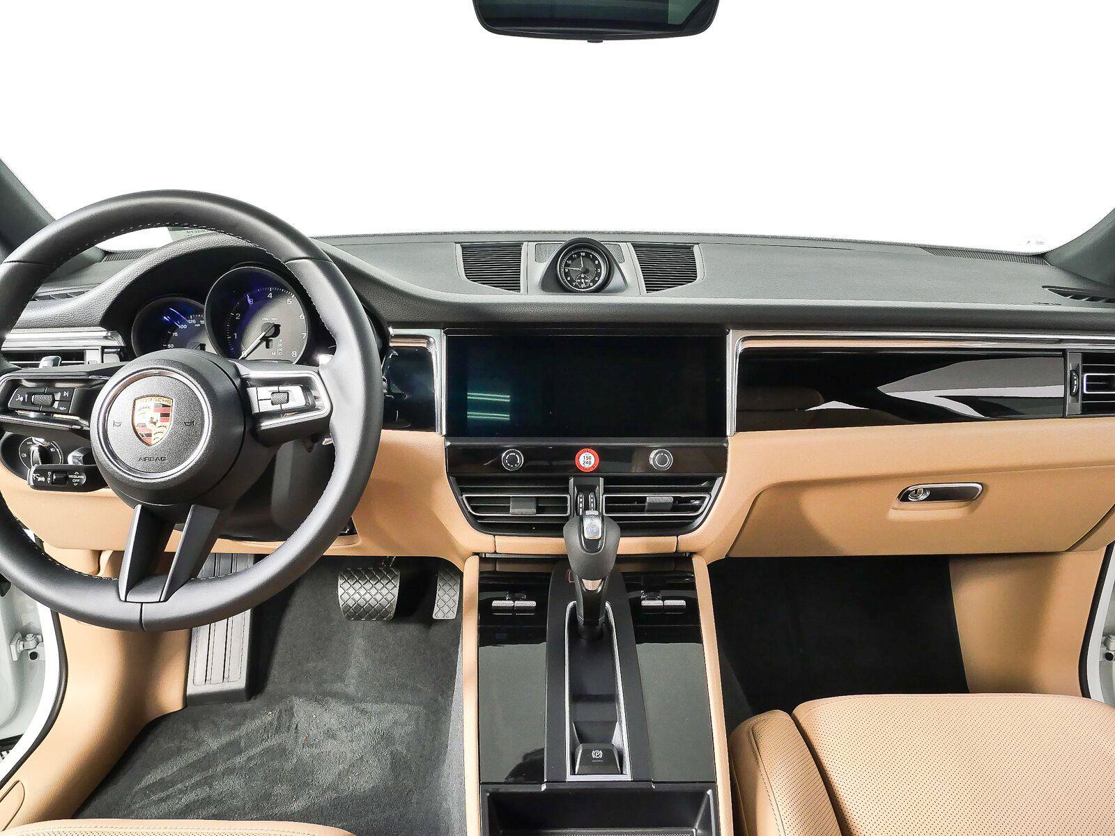 New 2026 Porsche Macan Turbo AWD/4WD image 20