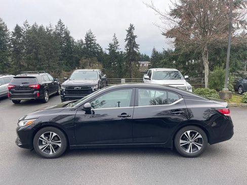 Used 2023 Nissan Sentra SV image 6