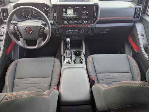 Used 2025 Nissan Frontier PRO-4X w/ Pro Convenience Package AWD/4WD image 22