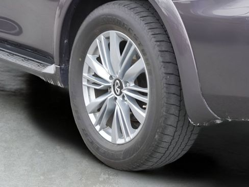 Used 2024 INFINITI QX80 Luxe image 9