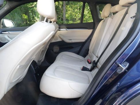 Used 2016 BMW X1 xDrive28i AWD/4WD image 19
