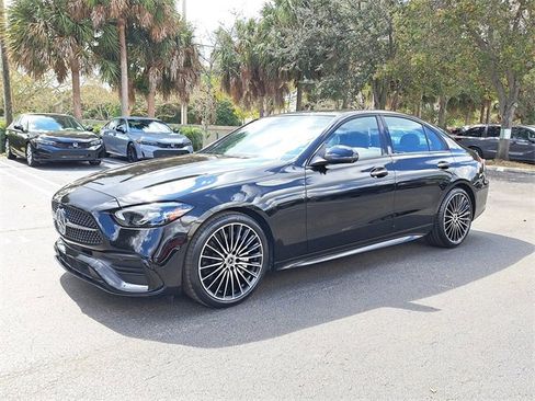 Used 2023 Mercedes-Benz C 300 Sedan image 3