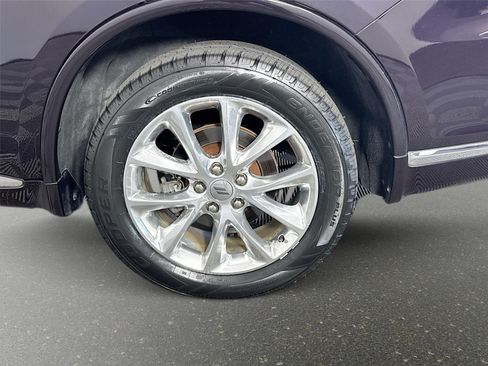 Used 2019 Dodge Durango Citadel w/ Technology Group AWD/4WD image 32