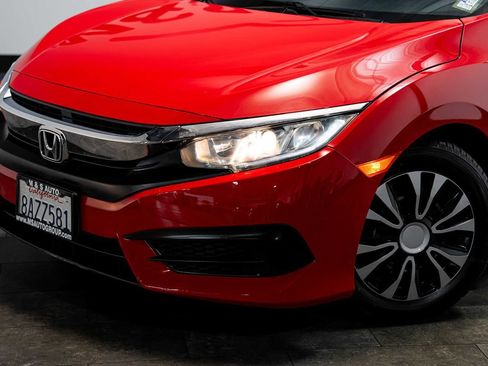 Used 2018 Honda Civic LX image 10