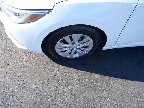 Used 2022 Nissan Sentra S image 34