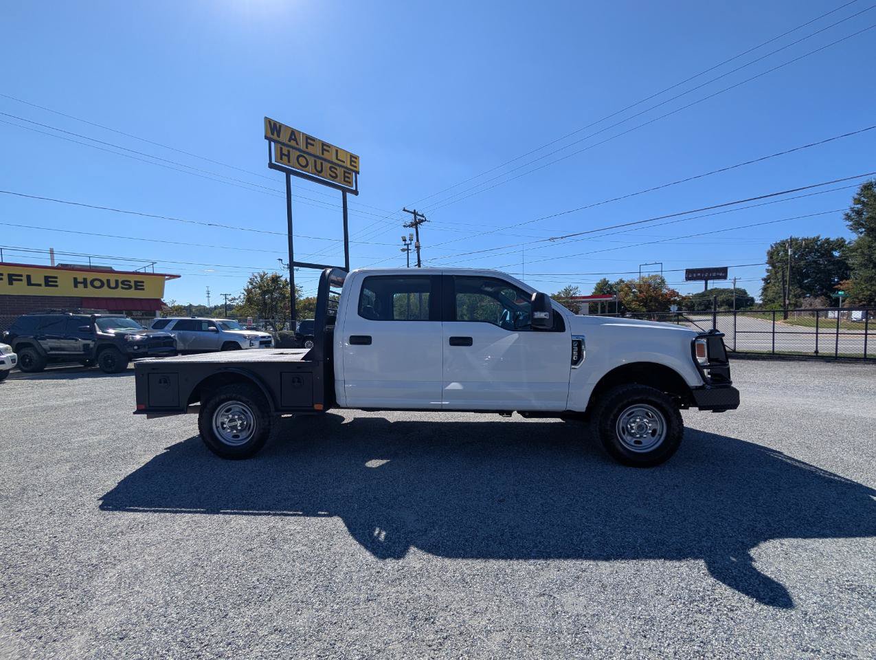 Used 2022 Ford F350 XL w/ Power Equipment Group AWD/4WD image 5