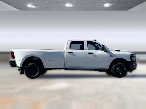 New 2026 RAM 3500 Tradesman image 8