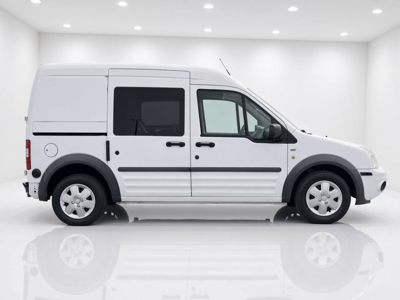 Used 2013 Ford Transit Connect XLT FWD image 7