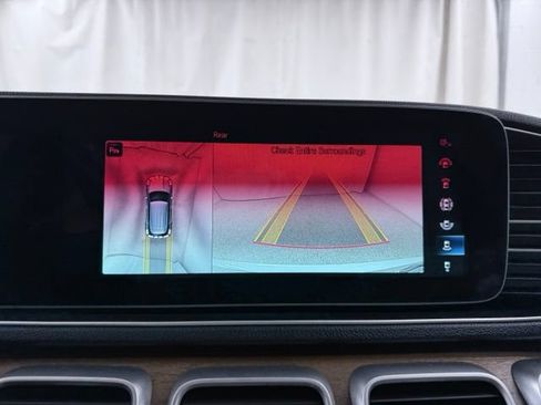Used 2021 Mercedes-Benz GLE 350 image 27