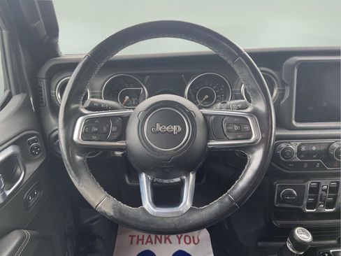 Used 2021 Jeep Wrangler Unlimited Sahara AWD/4WD image 20