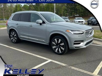 Used 2024 Volvo XC90 T8 Ultimate w/ Lounge Package