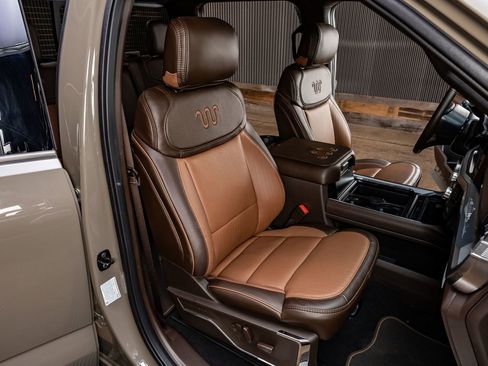 Used 2026 Ford F450 King Ranch w/ Chrome Package image 31