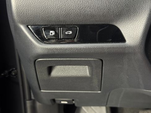 Used 2023 Lexus NX 250 FWD w/ Towing Package (2000 Lbs) image 19