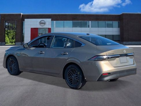 New 2026 Nissan Sentra SV image 3