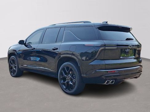 Used 2024 Chevrolet Traverse RS w/ LPO, Floor Liner Package AWD/4WD image 4