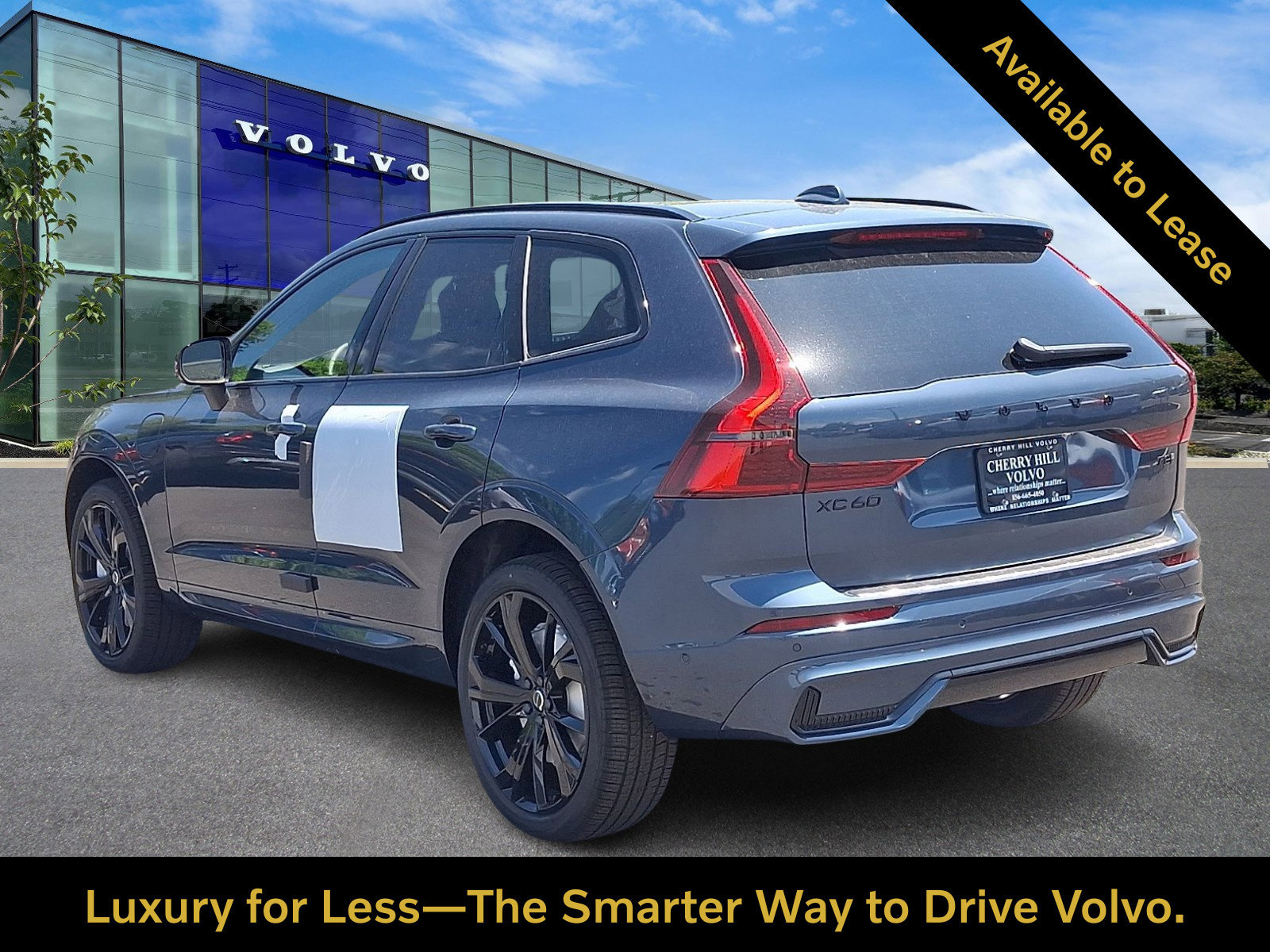 Used 2026 Volvo XC40 B5 Core w/ Protection Package Premier AWD/4WD image 3