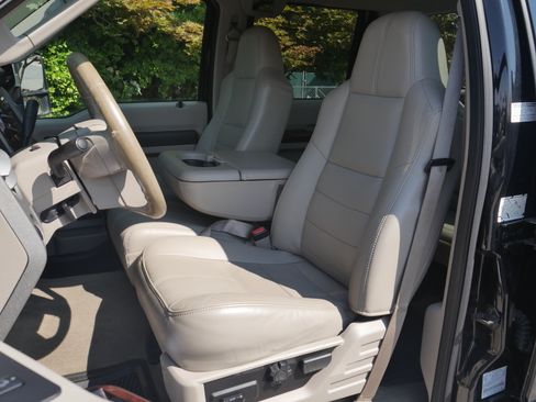 Used 2008 Ford F450 Lariat AWD/4WD image 35