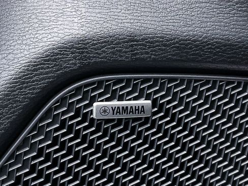 New 2025 Mitsubishi Outlander ES image 11